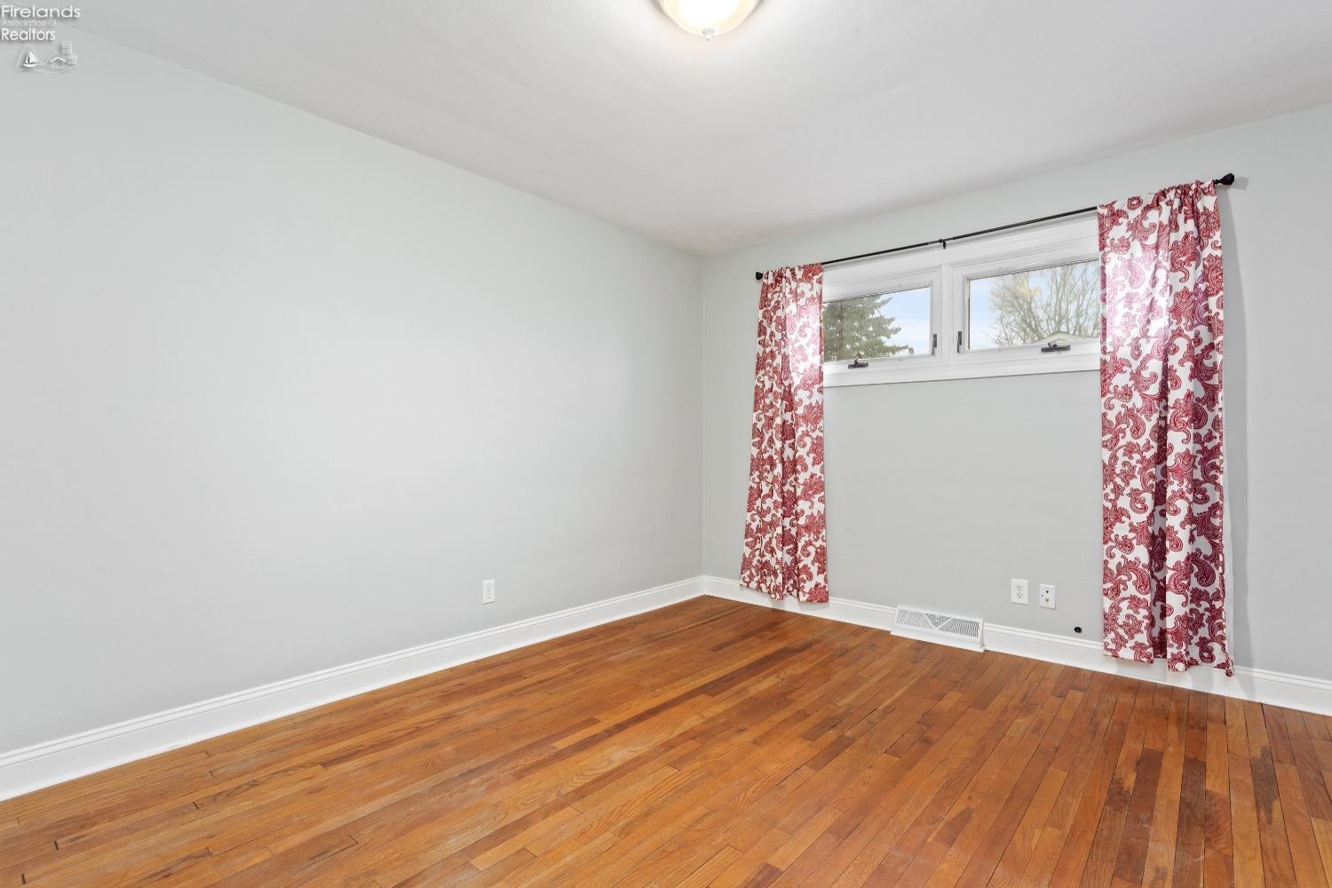804 West Strub Road Sandusky, OH 44870 - Photo 14 of 36 Gallery Image 14