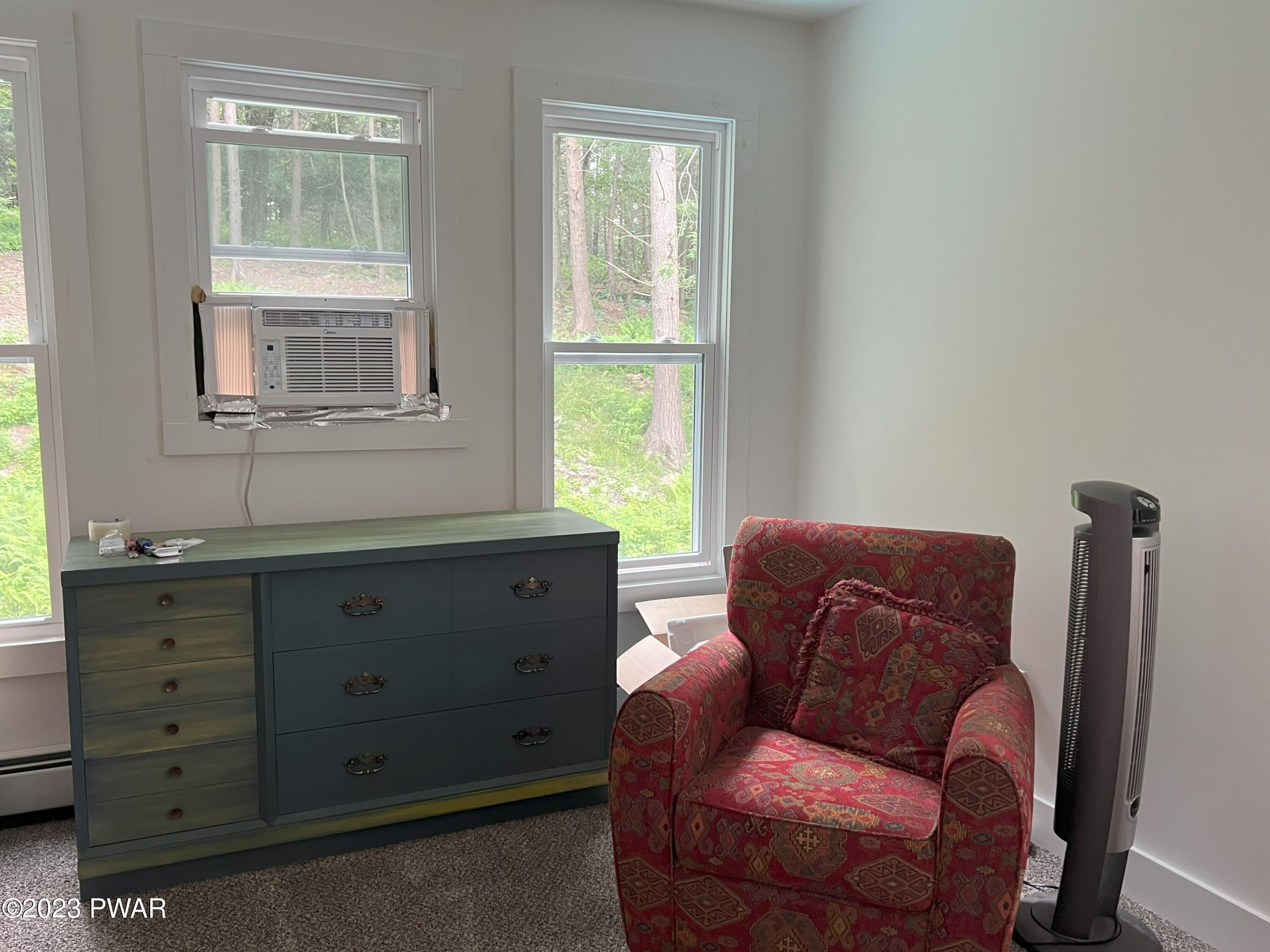 126 Schuman Road Damascus, PA 18415 - Photo 20 of 35 Sitting area in bedroom