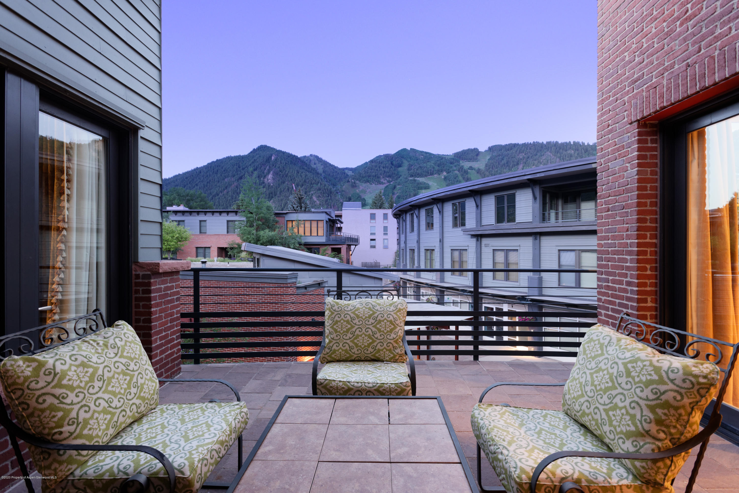 501 Rio Grande Place, Unit 204 Aspen, CO 81611 - Photo 23 of 28 501RioGrande204_HiRes012