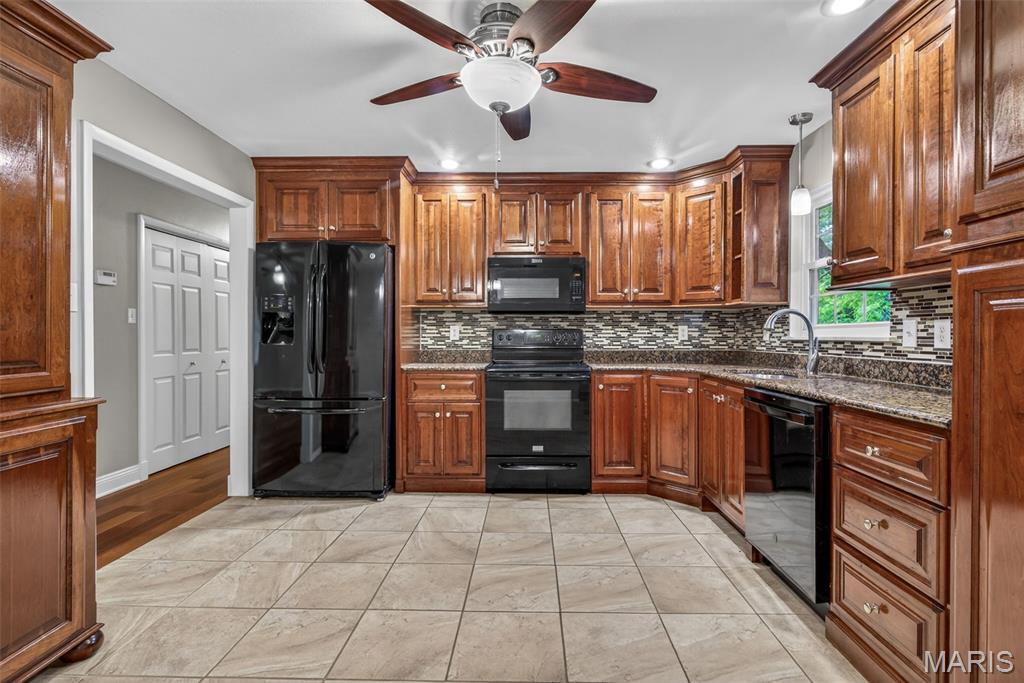 2580 South Ridge Lane Festus, MO 63028 - Photo 25 of 44