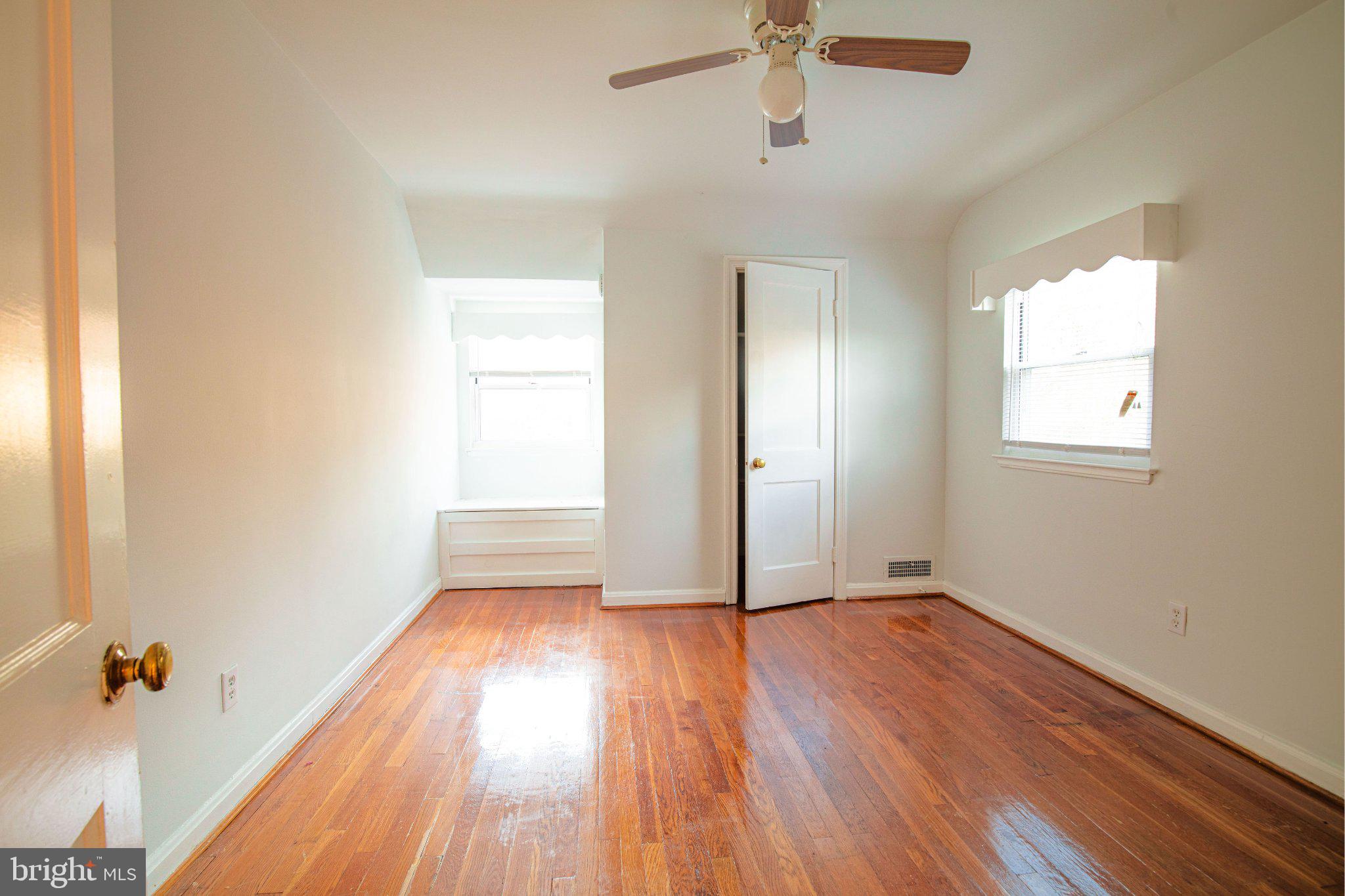 5810 Greenleaf Road Cheverly, MD 20785 - Photo 24 of 29 Bright and airy blank canvas room.