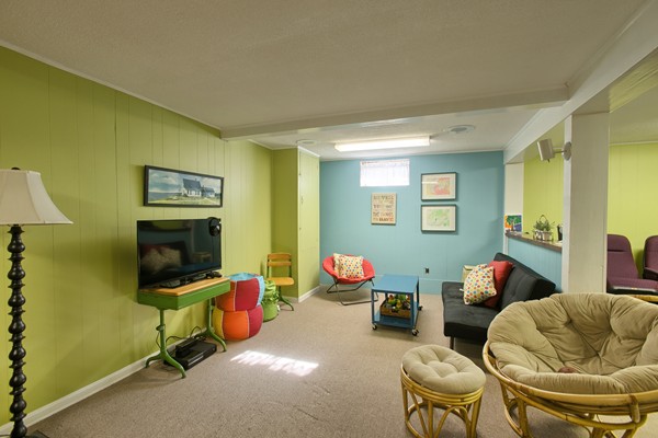 38 Tolland Road North Andover, MA 01845 - Photo 13 of 29 Gallery Image 13
