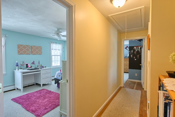 38 Tolland Road North Andover, MA 01845 - Photo 22 of 29 Gallery Image 22
