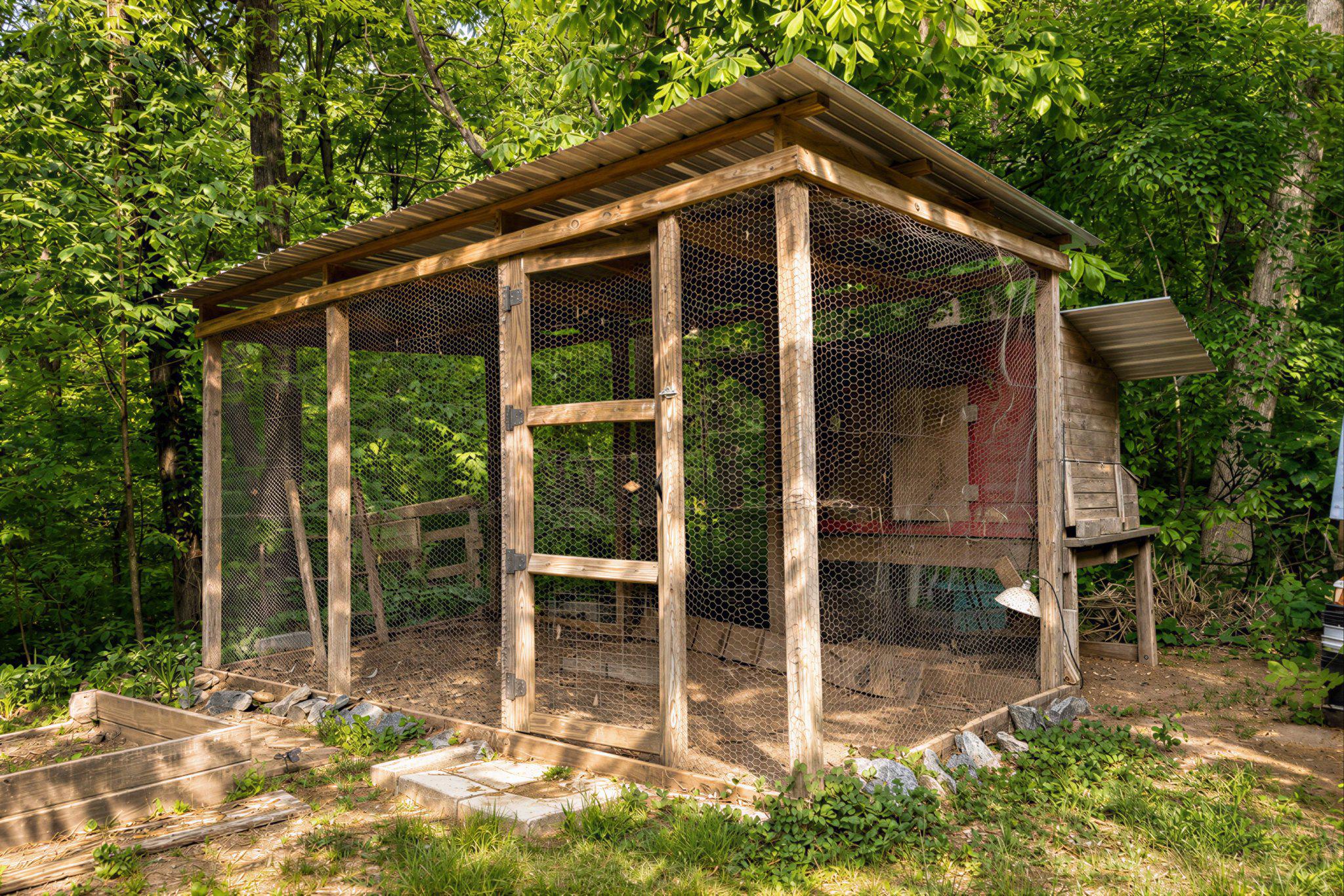 3570 Ponds Wood Road Chesapeake Beach, MD 20732 - Photo 39 of 50 Chicken coop