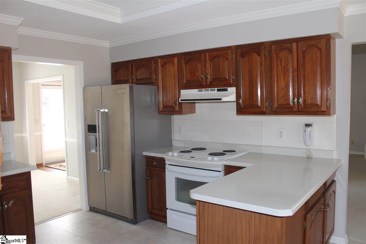 409 Quail Run Circle Fountain Inn, SC 29644 - Photo 11 of 36 Gallery Image 11