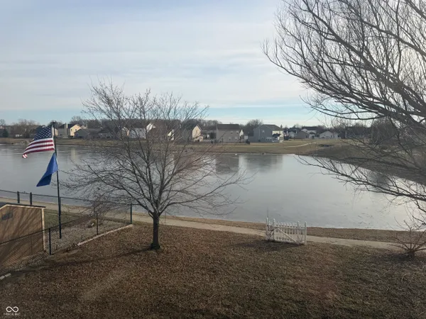 $304,500 | 9663 Stonewall Lane, Avon, IN 46123