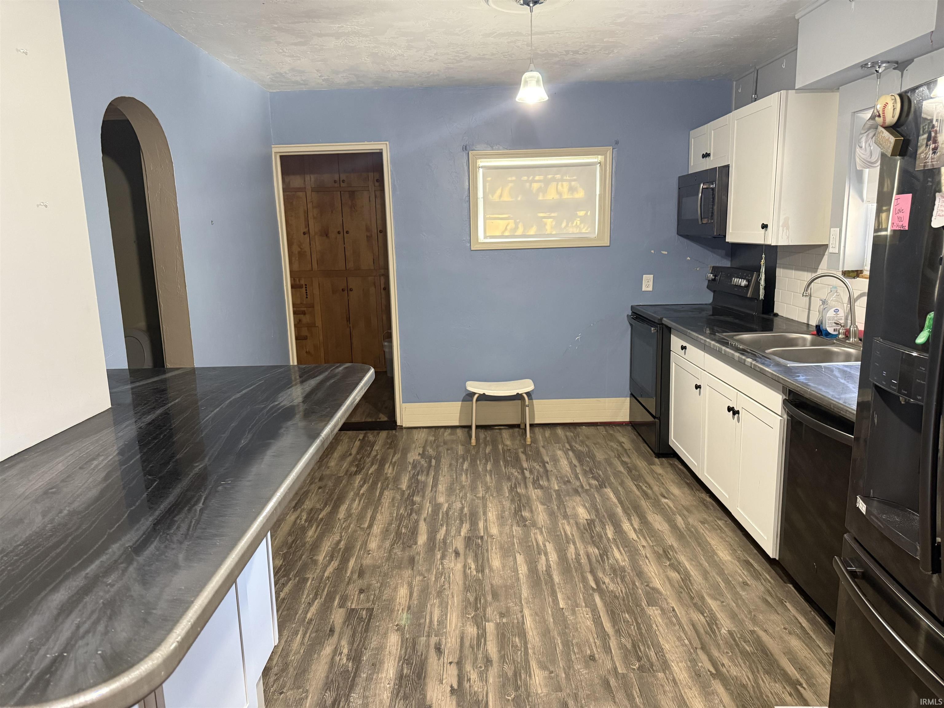 1235 Judy Avenue Bridgeport, IL 62417 - Photo 5 of 28