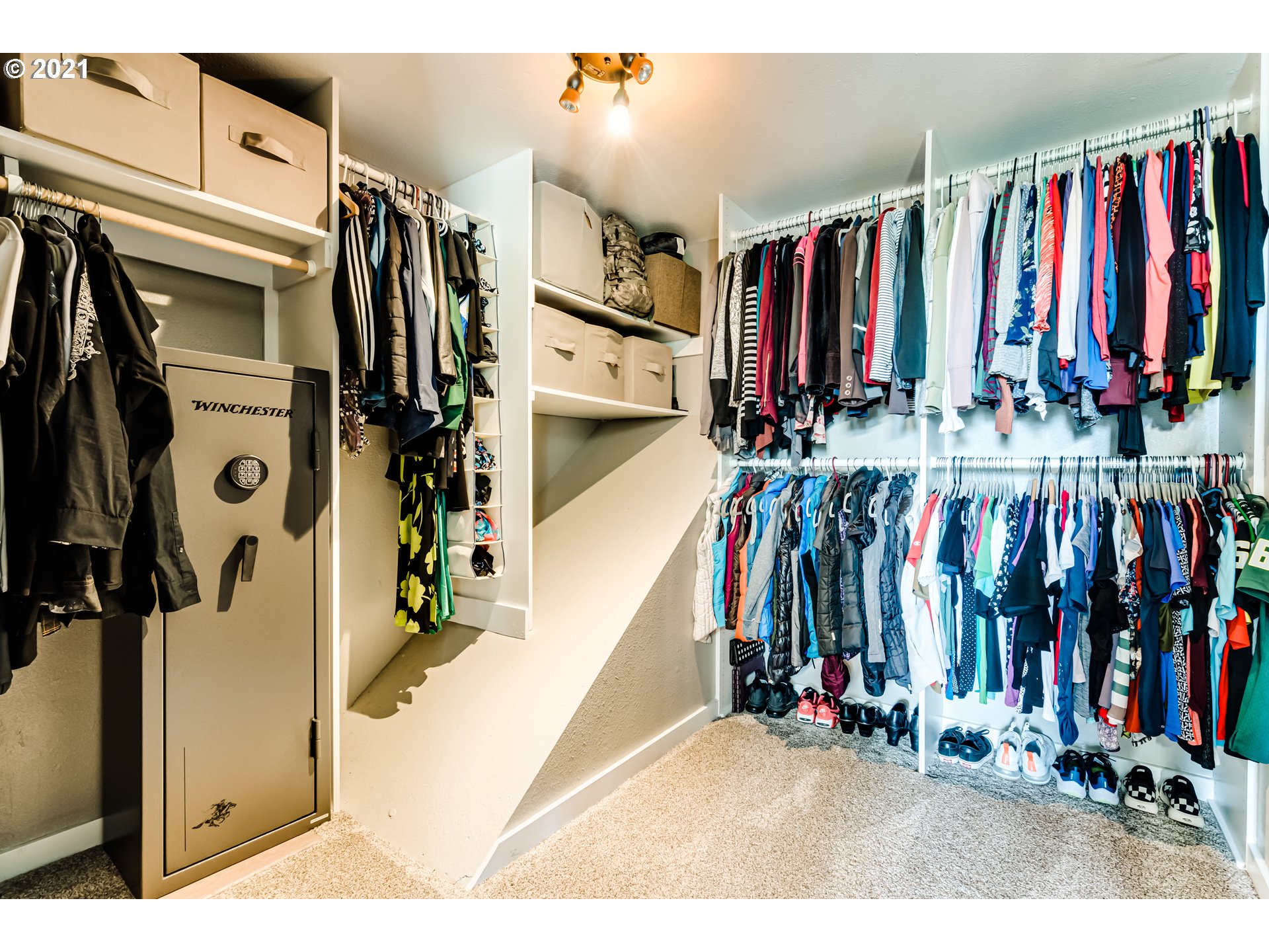 32945 Dillard Road Eugene, OR 97405 - Photo 20 of 30 a view of walk in closet with clothes and shoes