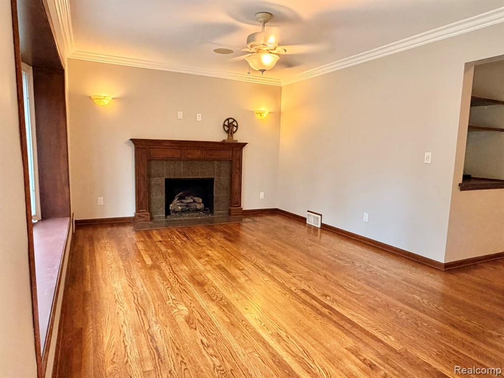 2111 Earlmont Road Berkley, MI 48072 - Photo 13 of 27