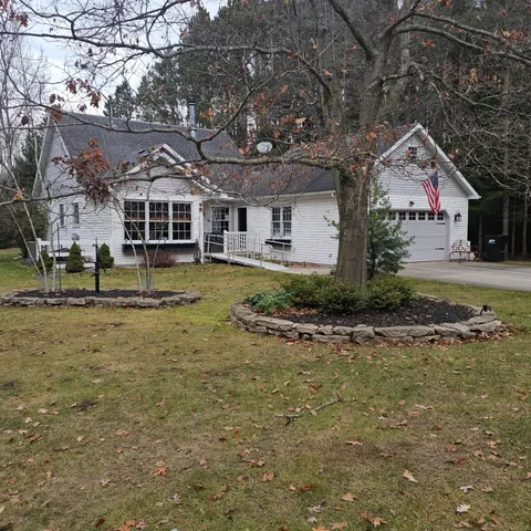 $385,900 | 9138 White Pine Drive, Stanwood, MI 49346