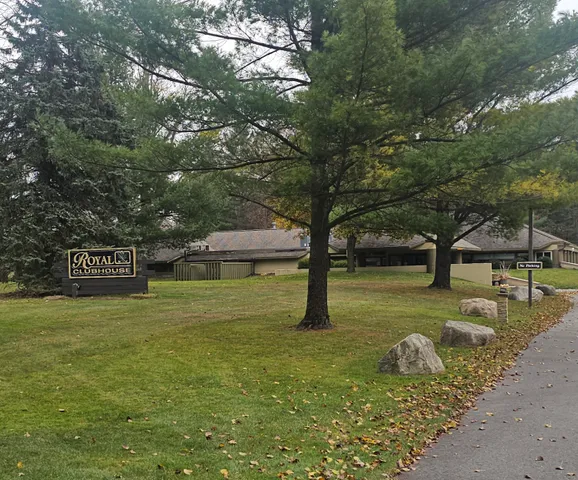 $385,900 | 9138 White Pine Drive, Stanwood, MI 49346