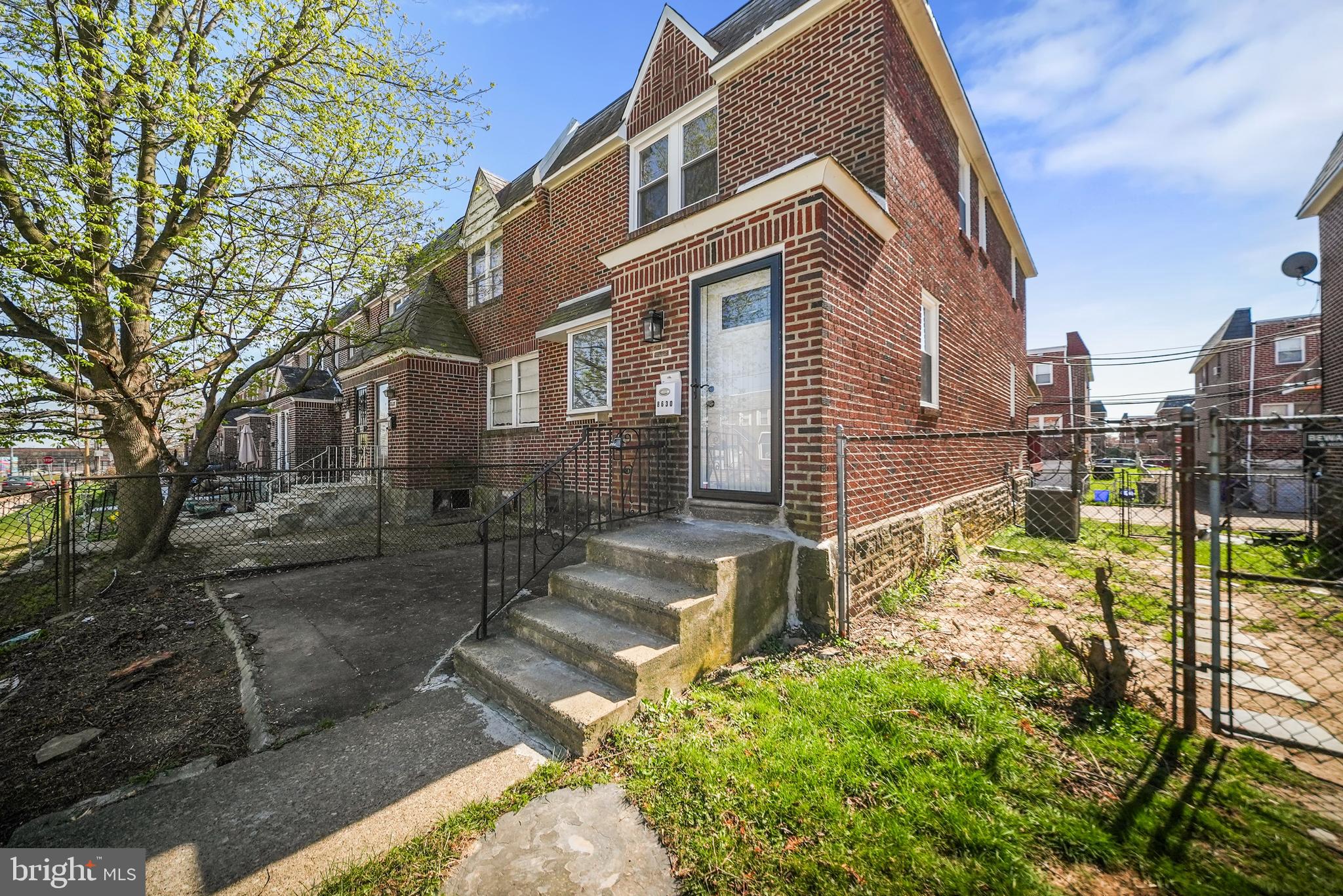 8630 Bayard Street Philadelphia, PA 19150 - Photo 3 of 28