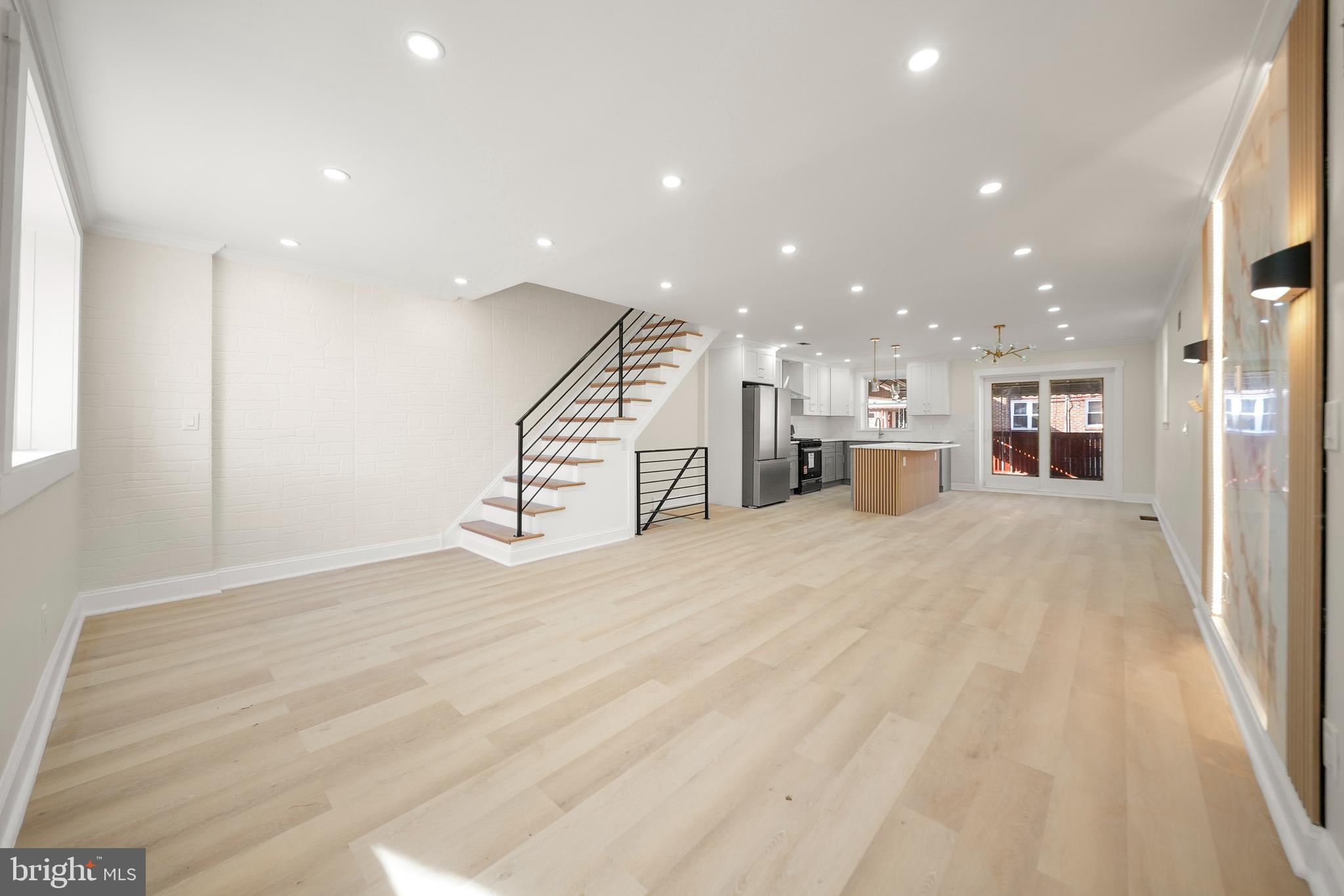 8630 Bayard Street Philadelphia, PA 19150 - Photo 9 of 28