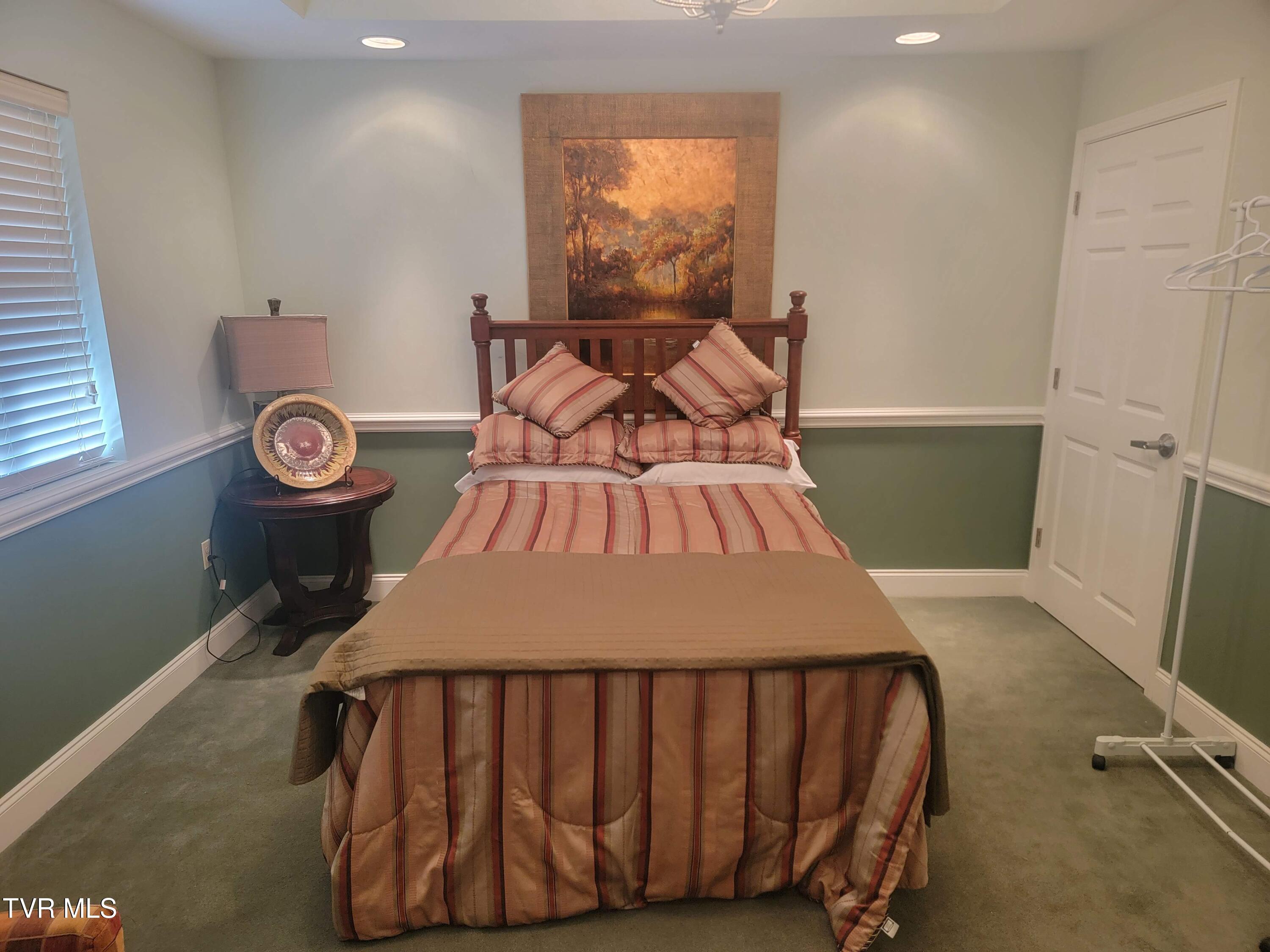 210 Raceday Center Drive, Unit 1505 Bristol, TN 37620 - Photo 11 of 69 20250620_190417