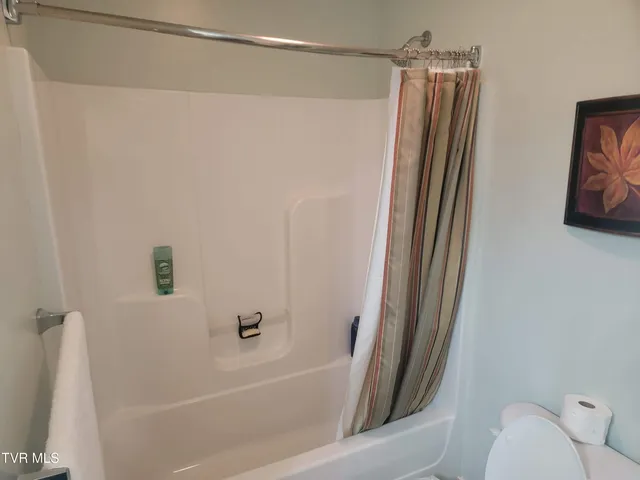 $249,750 | 210 Raceday Center Drive, Unit 1505, Bristol, TN 37620