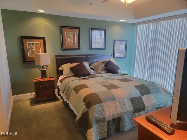 $249,750 | 210 Raceday Center Drive, Unit 1505, Bristol, TN 37620