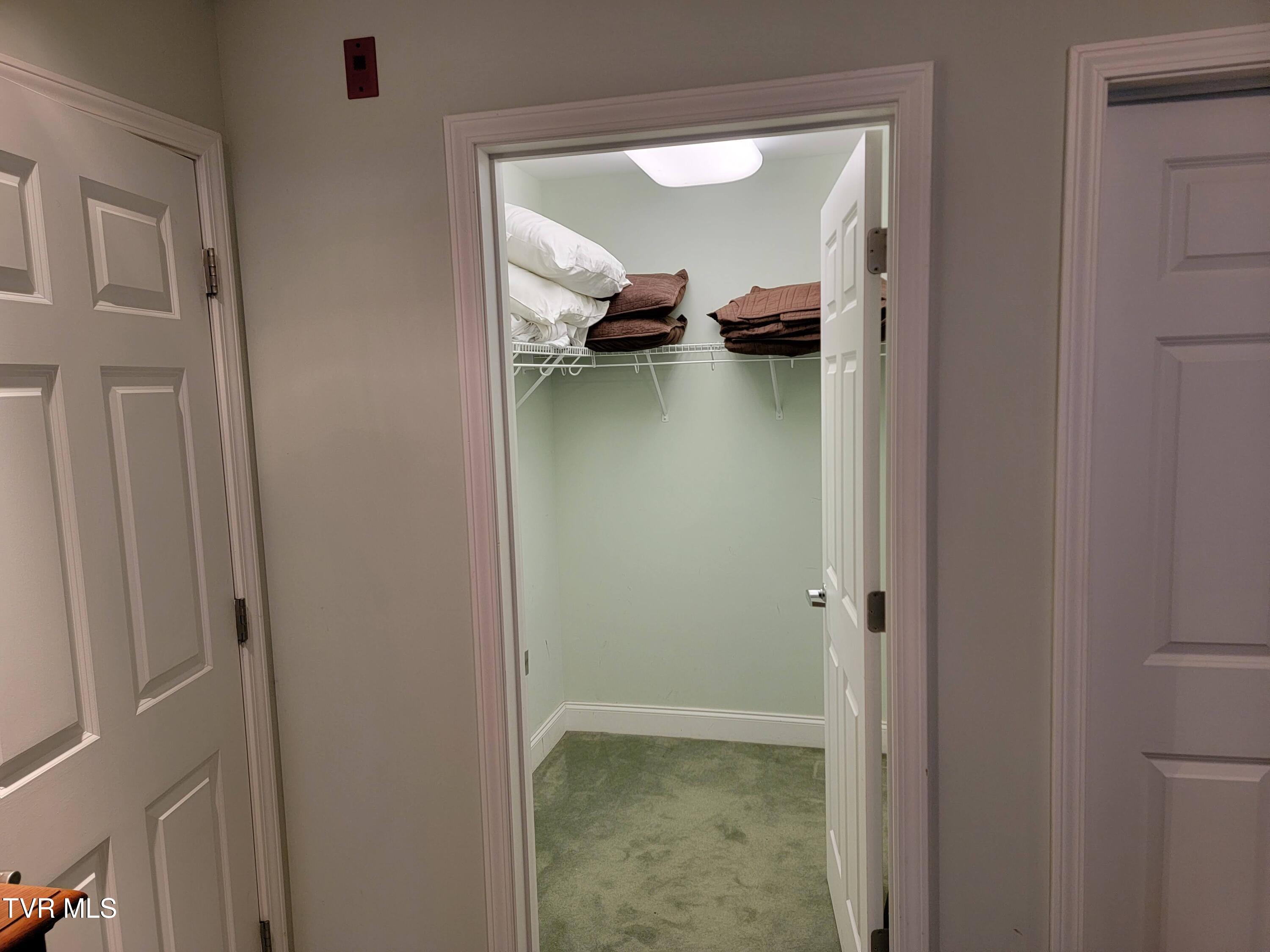 210 Raceday Center Drive, Unit 1505 Bristol, TN 37620 - Photo 27 of 69 20250627_202322