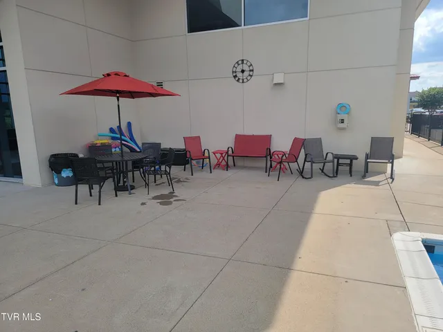 $249,750 | 210 Raceday Center Drive, Unit 1505, Bristol, TN 37620