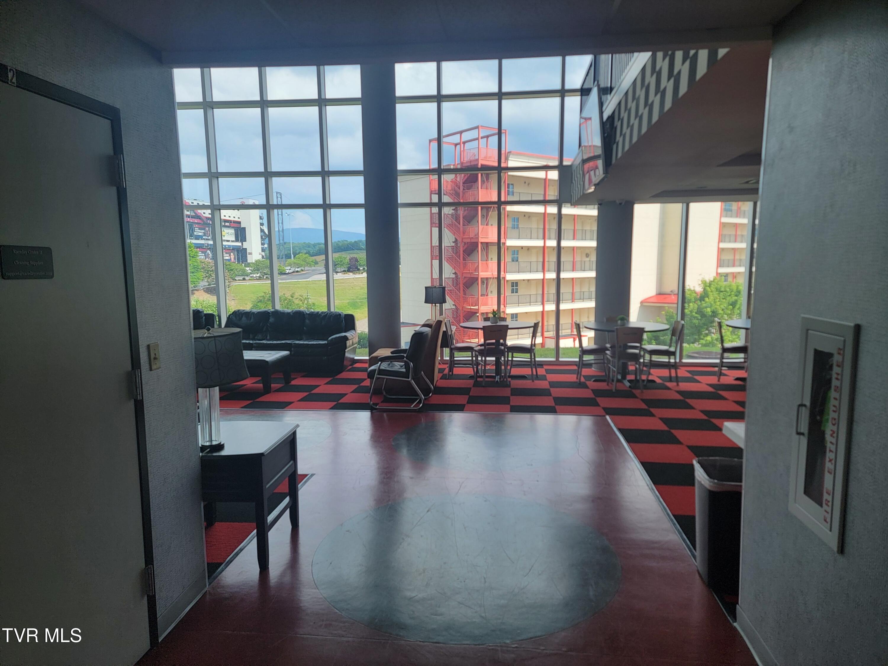 210 Raceday Center Drive, Unit 1505 Bristol, TN 37620 - Photo 54 of 69 20250630_164358