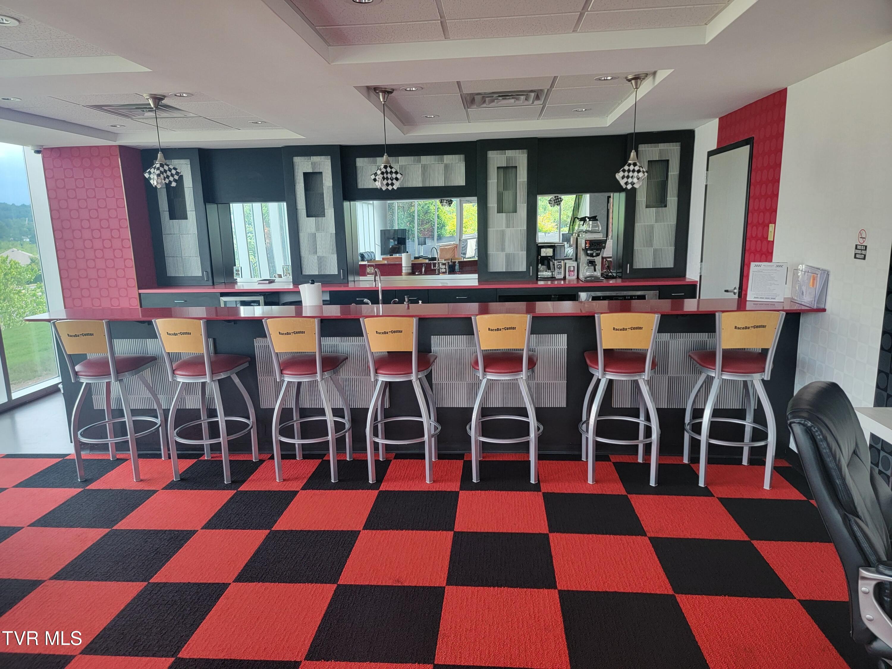 210 Raceday Center Drive, Unit 1505 Bristol, TN 37620 - Photo 55 of 69 20250630_164421