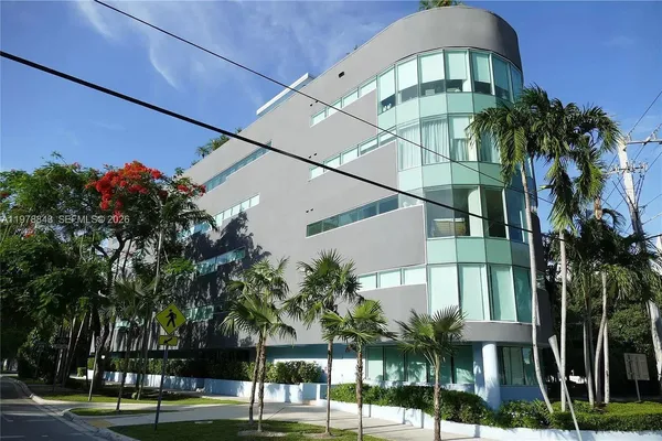 $4,500 | 2699 Tigertail Avenue, Unit 14, Miami, FL 33133