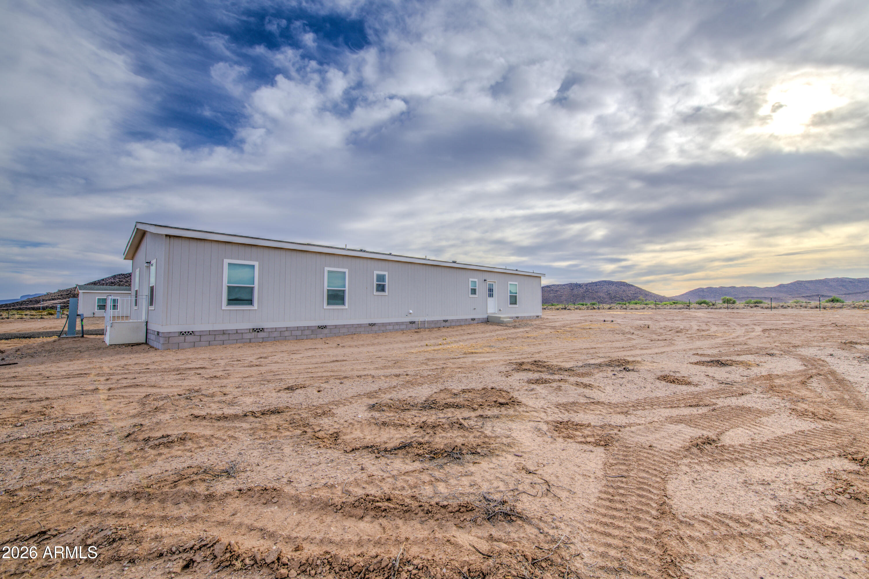 39120 West Maldonado Road Tonopah, AZ 85354 - Photo 34 of 37 a view of back yard of the house