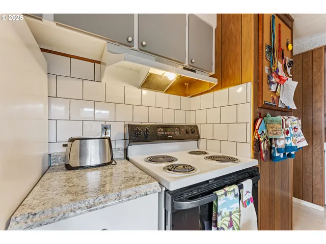 $79,999 | 2681 Southeast River Road, Unit 51, Hillsboro, OR 97123