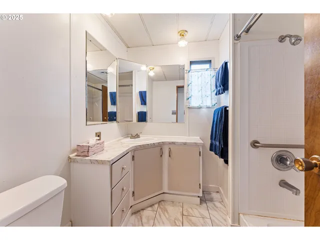 $79,999 | 2681 Southeast River Road, Unit 51, Hillsboro, OR 97123