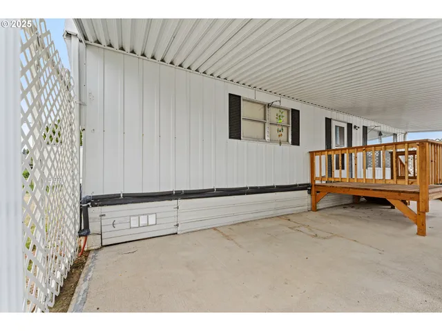 $79,999 | 2681 Southeast River Road, Unit 51, Hillsboro, OR 97123