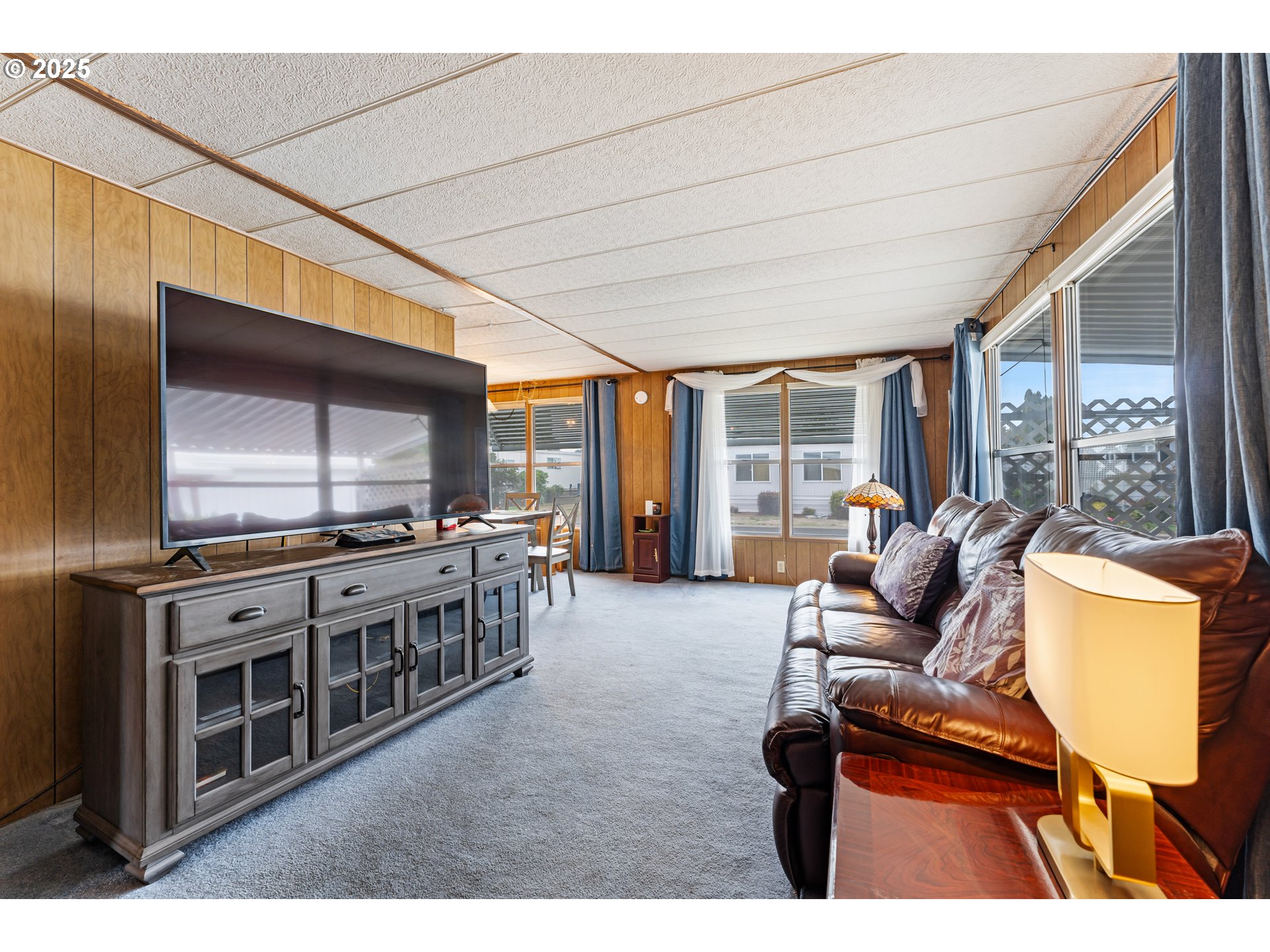 2681 Southeast River Road, Unit 51 Hillsboro, OR 97123 - Photo 5 of 23