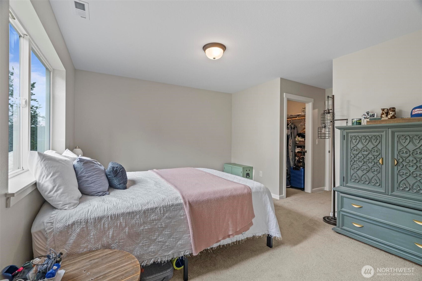 144-38 18 Loop Road Centralia, WA 98531 - Photo 24 of 39 a bedroom with a bed and a window