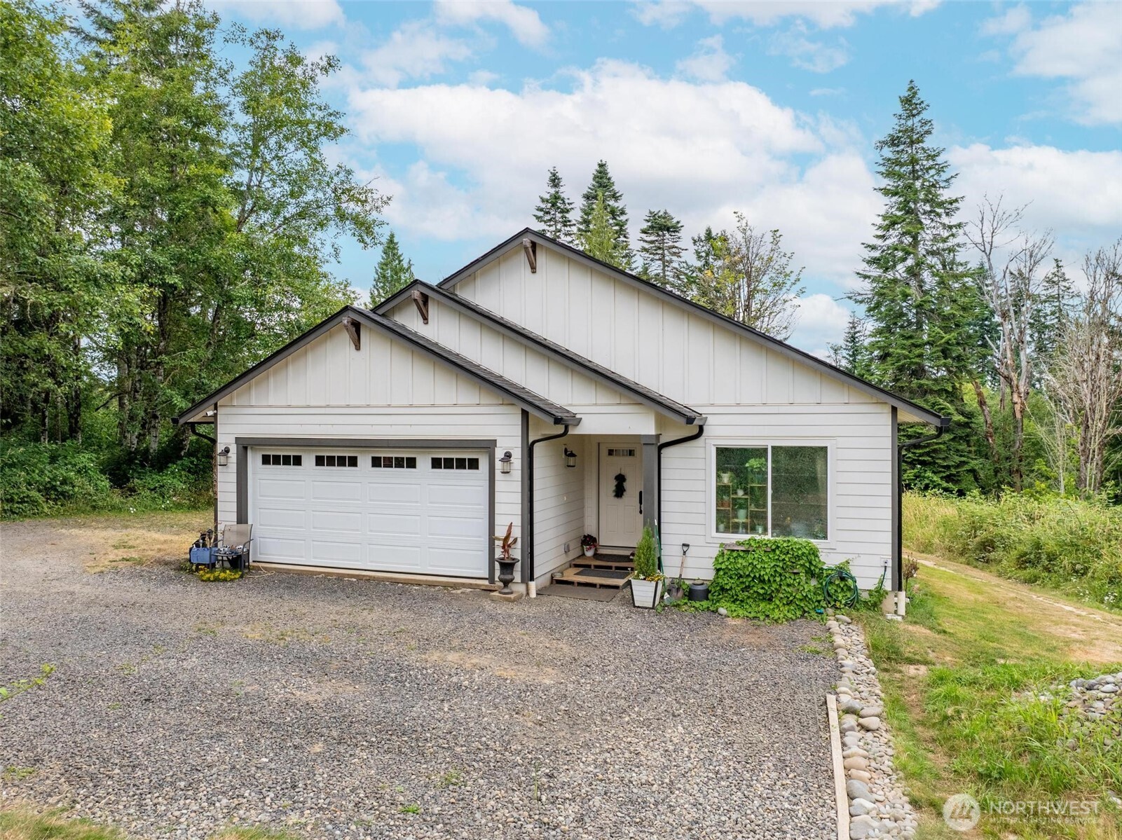 144-38 18 Loop Road Centralia, WA 98531 - Photo 32 of 39 a view of garage and yard