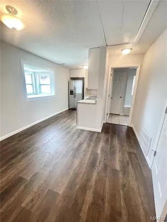$975 | 822 Arthur Street, Belleville, IL 62221