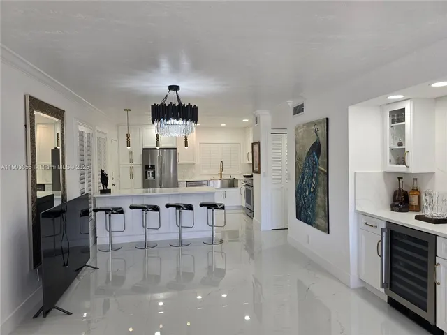 $2,500 | 6010 South Falls Cir Drive, Unit 206, Lauderhill, FL 33319