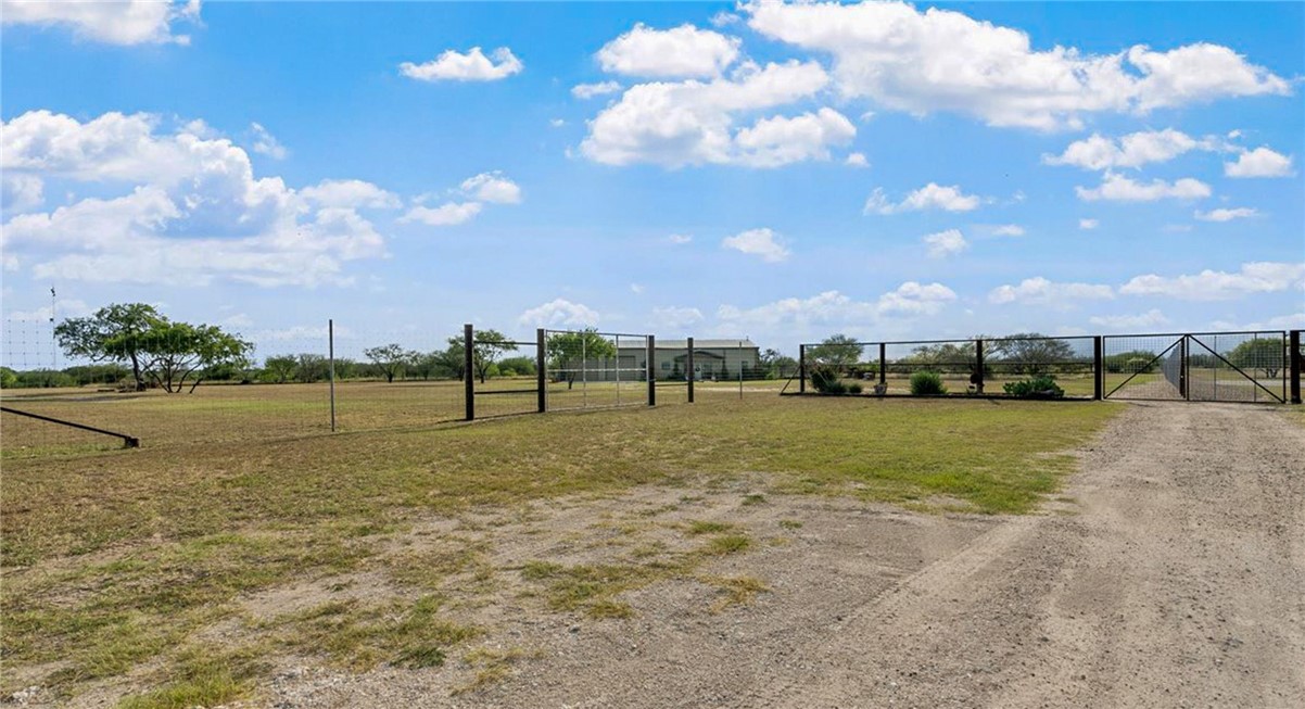 226 Private Road Alice, TX 78332 - Photo 37 of 40 a view of a park