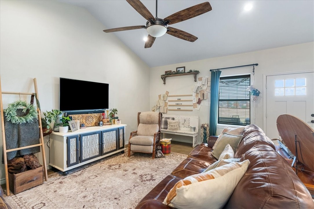 226 Private Road Alice, TX 78332 - Photo 4 of 40 a living room with furniture and a flat screen tv