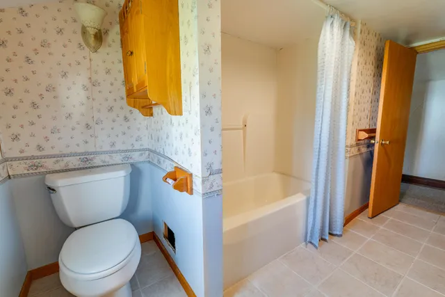 $89,900 | 540 Arbutus Avenue, Manistique, MI 49854