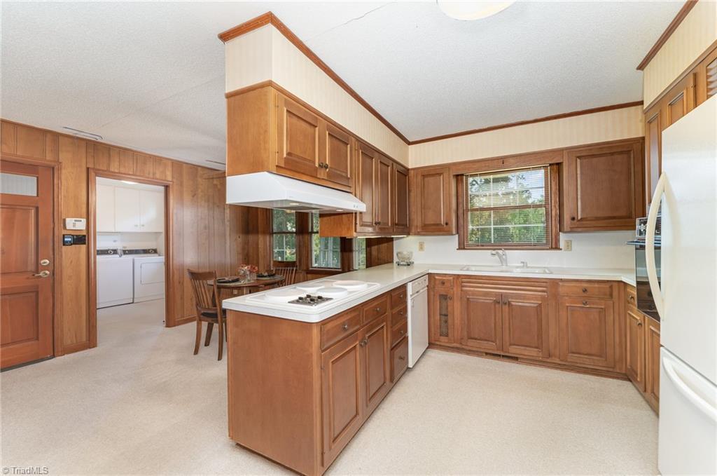 830 Cool Spring Street Asheboro, NC 27203 - Photo 14 of 38
