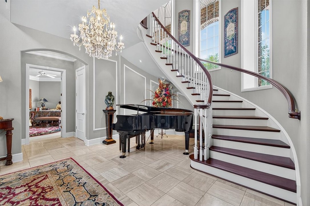 4811 Ocean Drive Corpus Christi, TX 78412 - Photo 6 of 39 a view of entryway and hall with dining room