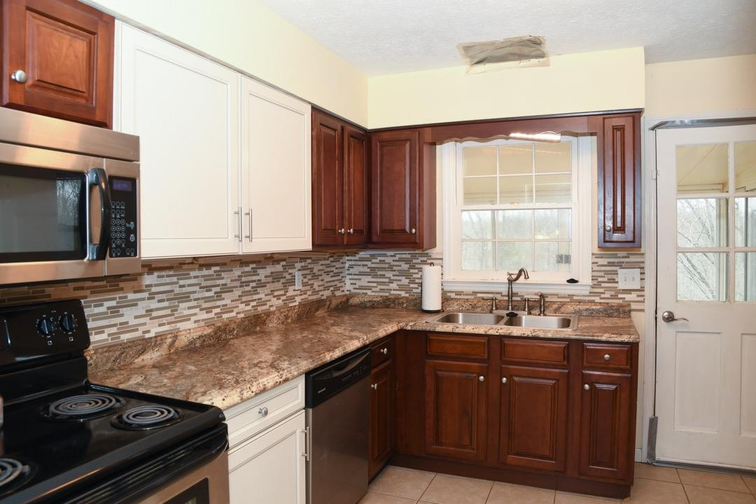 1511 Corinth Road Lawrenceburg, KY 40342 - Photo 7 of 33 Photo 7