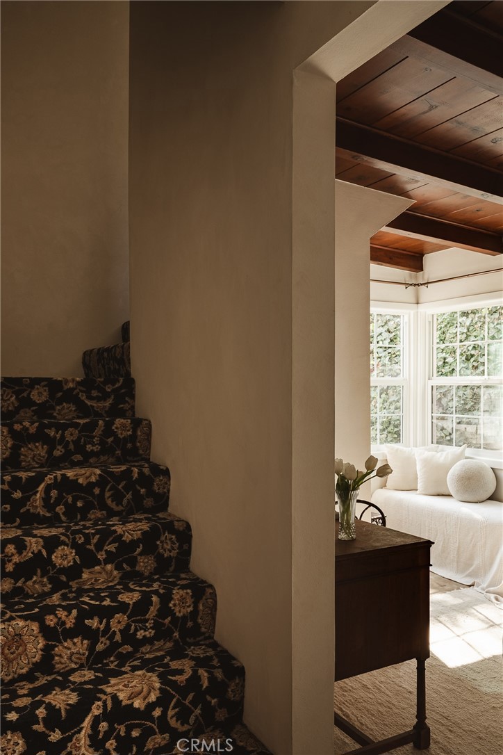 601 Sinclair Avenue Glendale, CA 91206 - Photo 24 of 38 a room with furniture and wooden floor