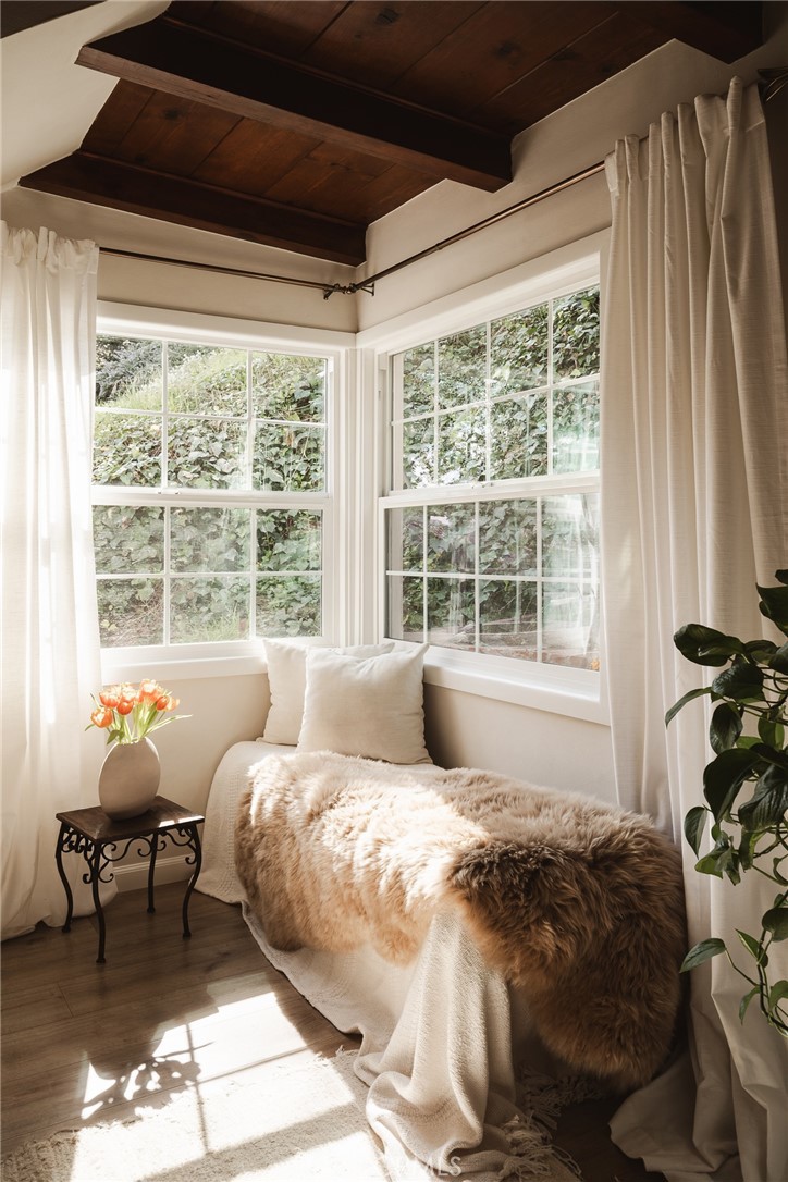 601 Sinclair Avenue Glendale, CA 91206 - Photo 26 of 38 a bedroom with a bed and a large window