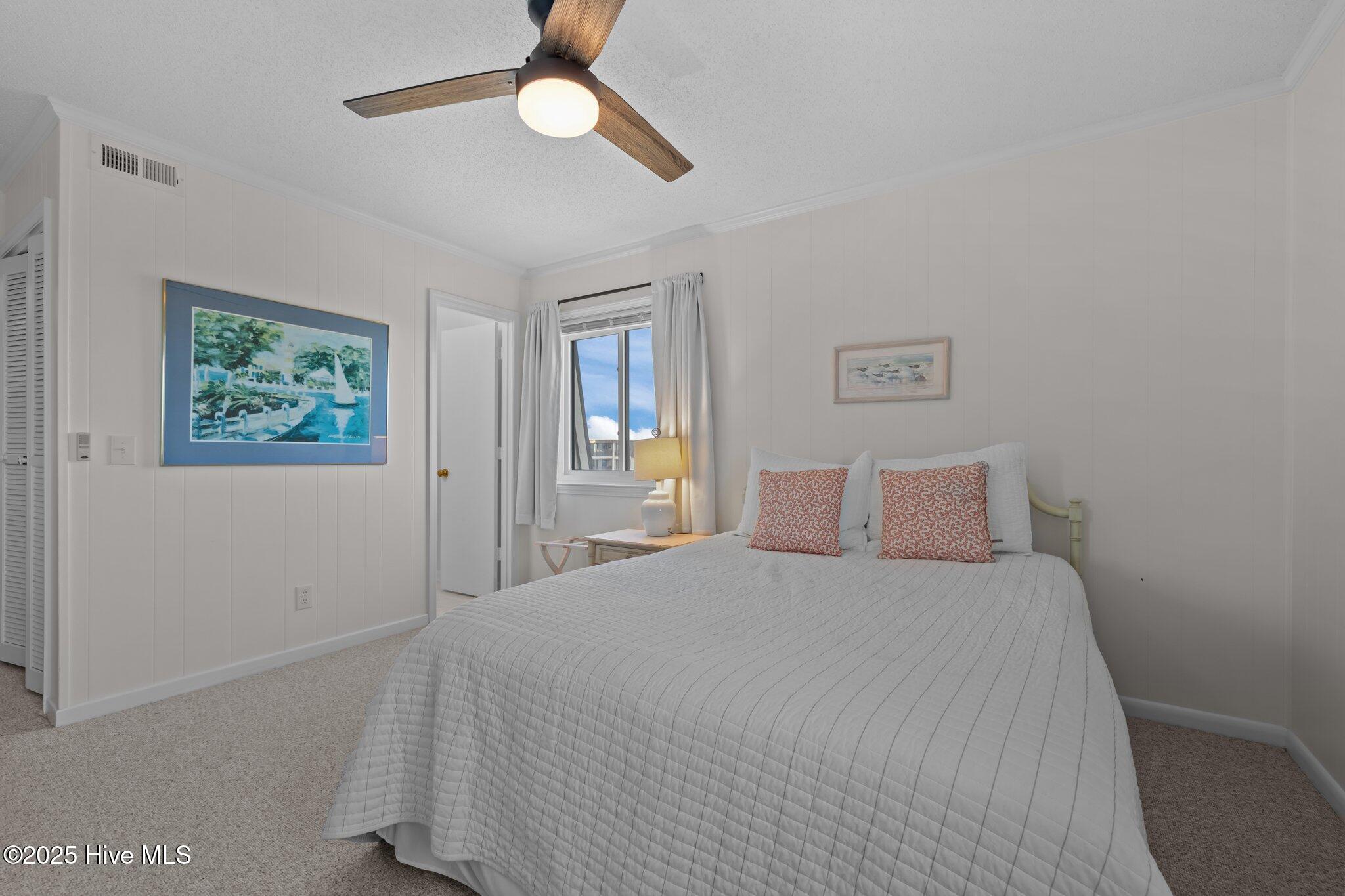 2008 East Fort Macon Road, Unit H13 Atlantic Beach, NC 28512 - Photo 14 of 40 Primary Bedroom