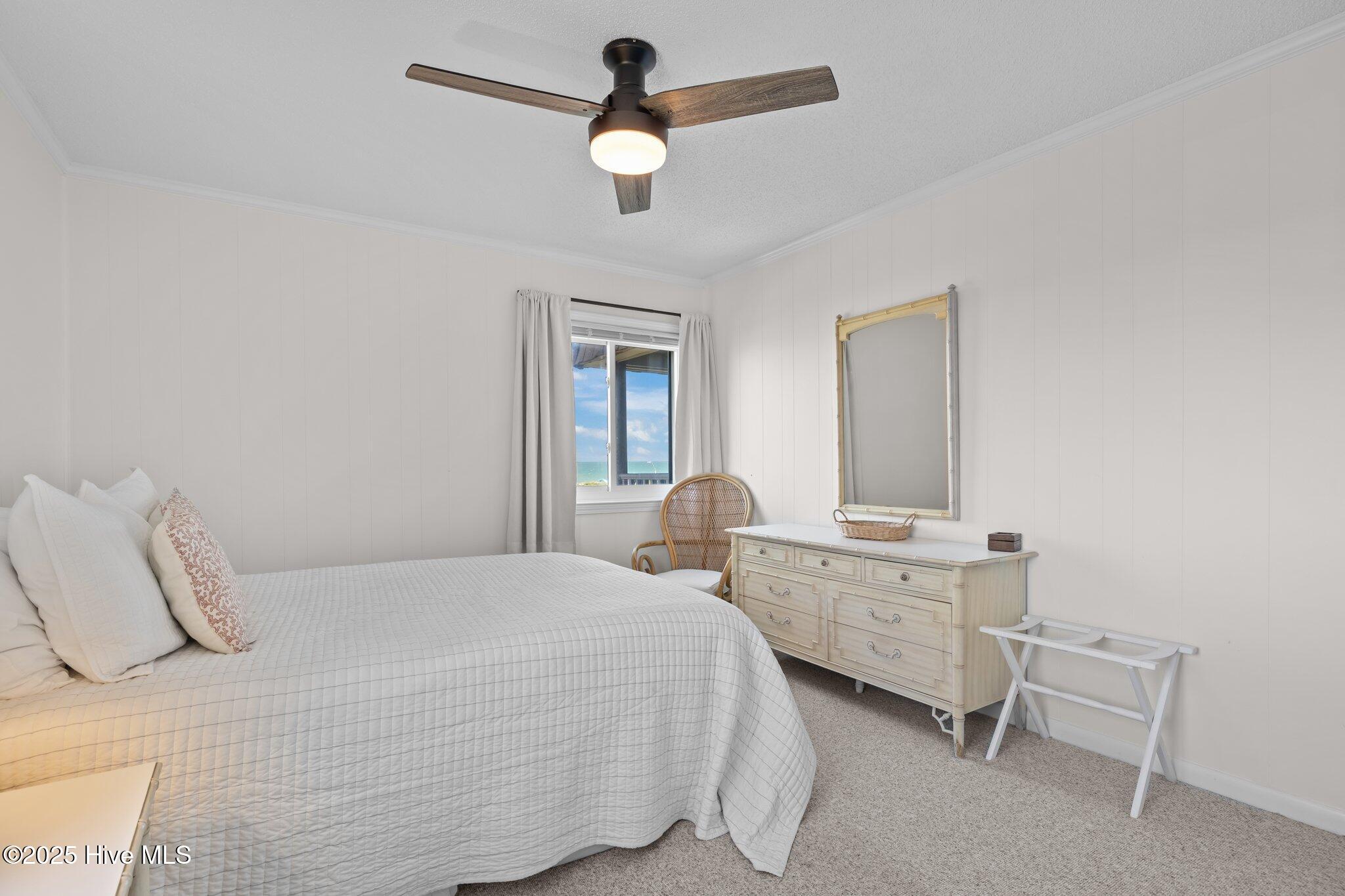 2008 East Fort Macon Road, Unit H13 Atlantic Beach, NC 28512 - Photo 15 of 40 Primary Bedroom