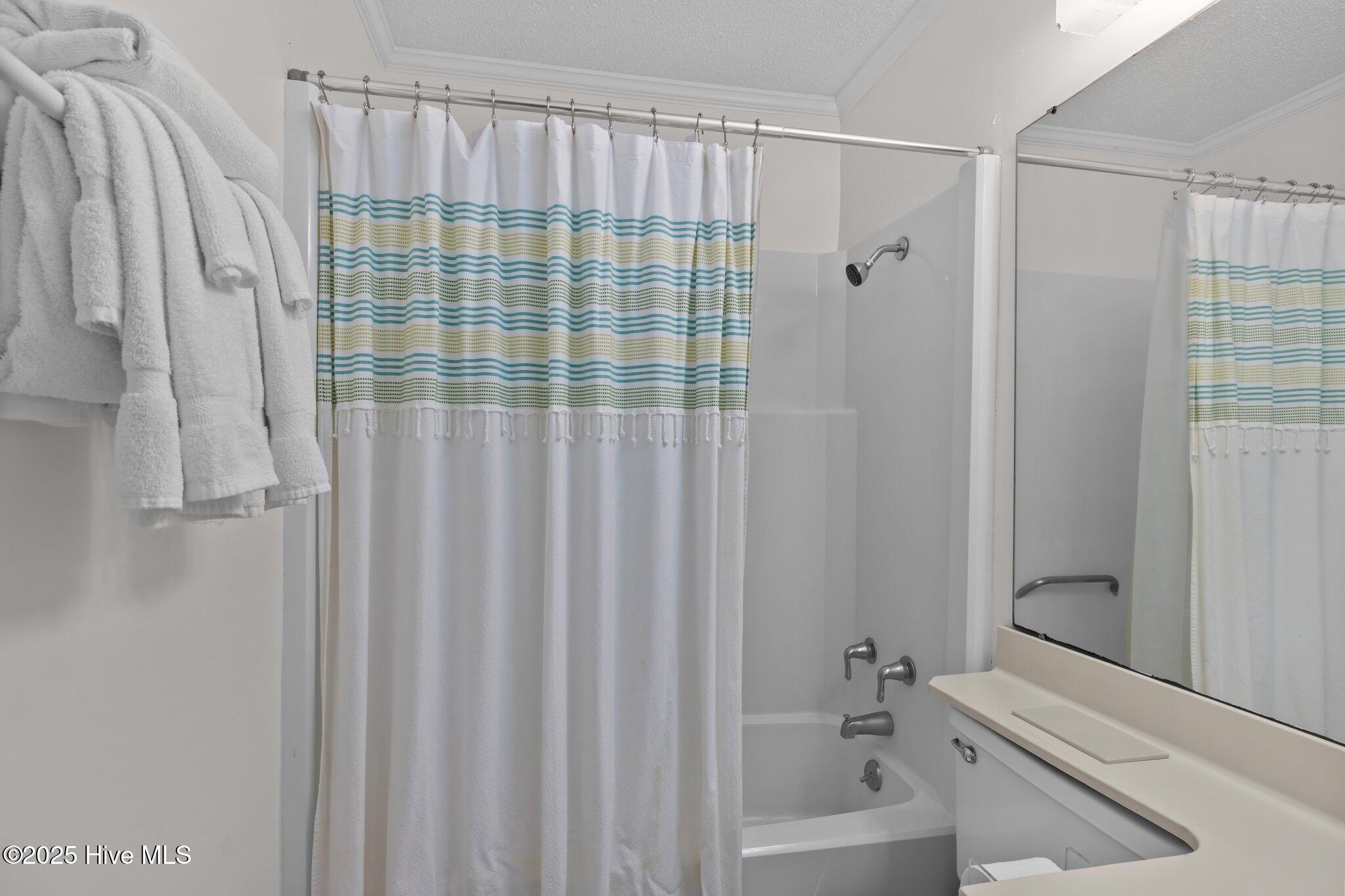2008 East Fort Macon Road, Unit H13 Atlantic Beach, NC 28512 - Photo 22 of 40 Guest Bath