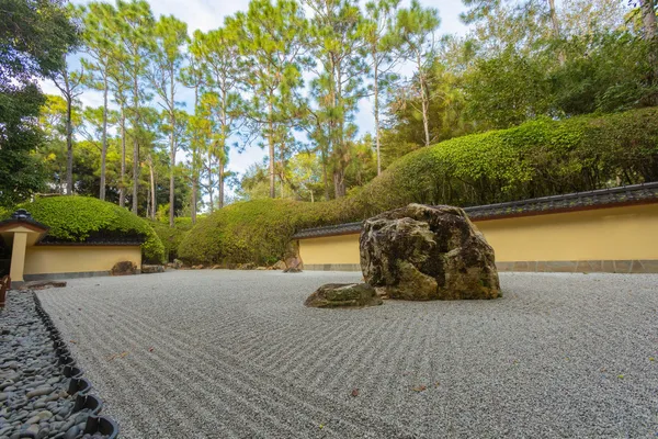 $2,250 | 299 Southwest 7th Street, Unit 1040, Boca Raton, FL 33432