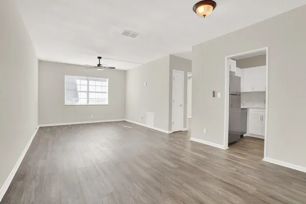 $2,250 | 299 Southwest 7th Street, Unit 1040, Boca Raton, FL 33432