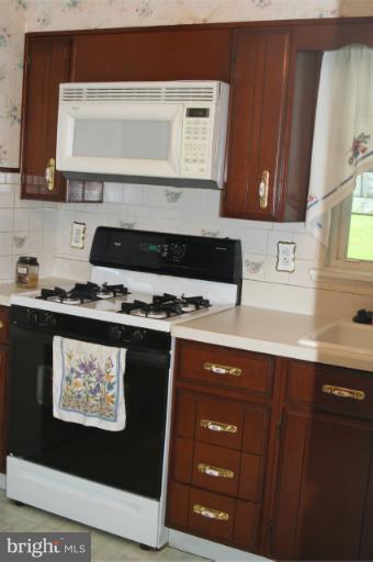 226 Burning Tree Road Lutherville-Timonium, MD 21093 - Photo 6 of 19 Kitchen area