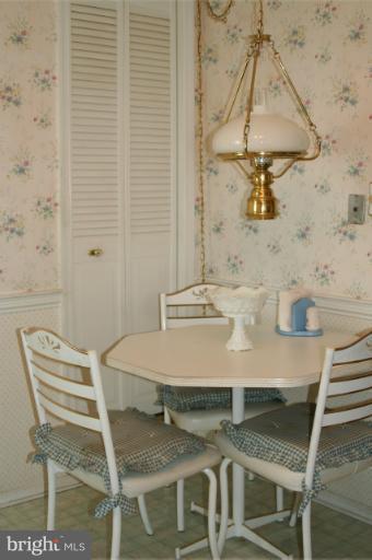 226 Burning Tree Road Lutherville-Timonium, MD 21093 - Photo 7 of 19 Kitchen