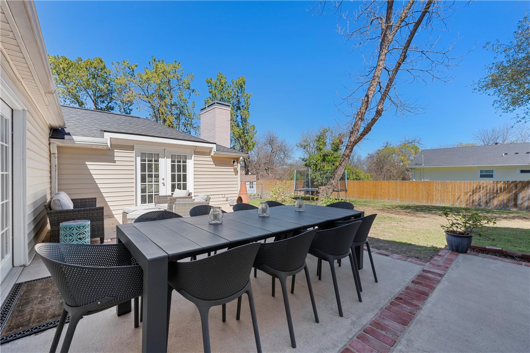 2737 Cumberland Avenue Waco, TX 76708 - Photo 39 of 45 a view of an outside dining space with furniture